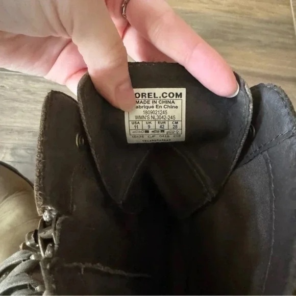 SOREL Leather Emelie Conquest Bootie - Picture 10 of 10